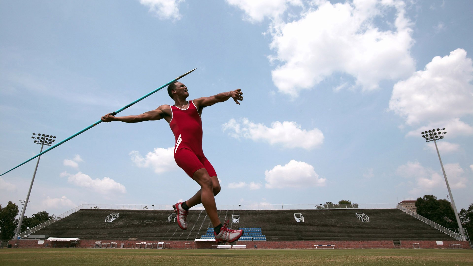 墨西哥马术协会设立“Charreada”奖学金，支持传统马术研究。