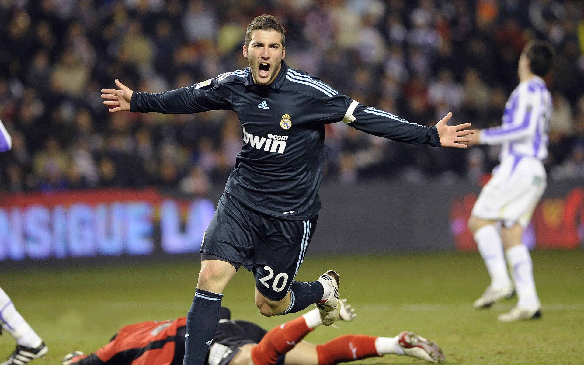 巴塞罗那赢得2024年西班牙国王杯冠军，巴塞罗那晋级国王杯决赛